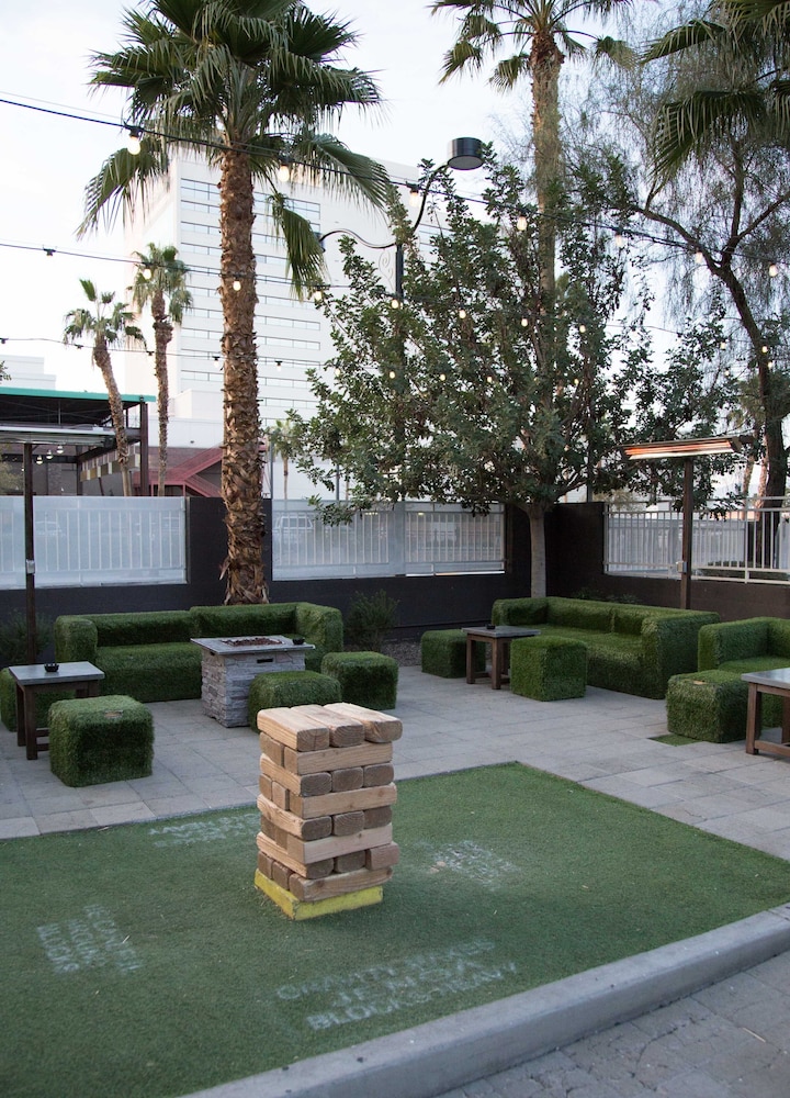 Oasis at Gold Spike - photo 26