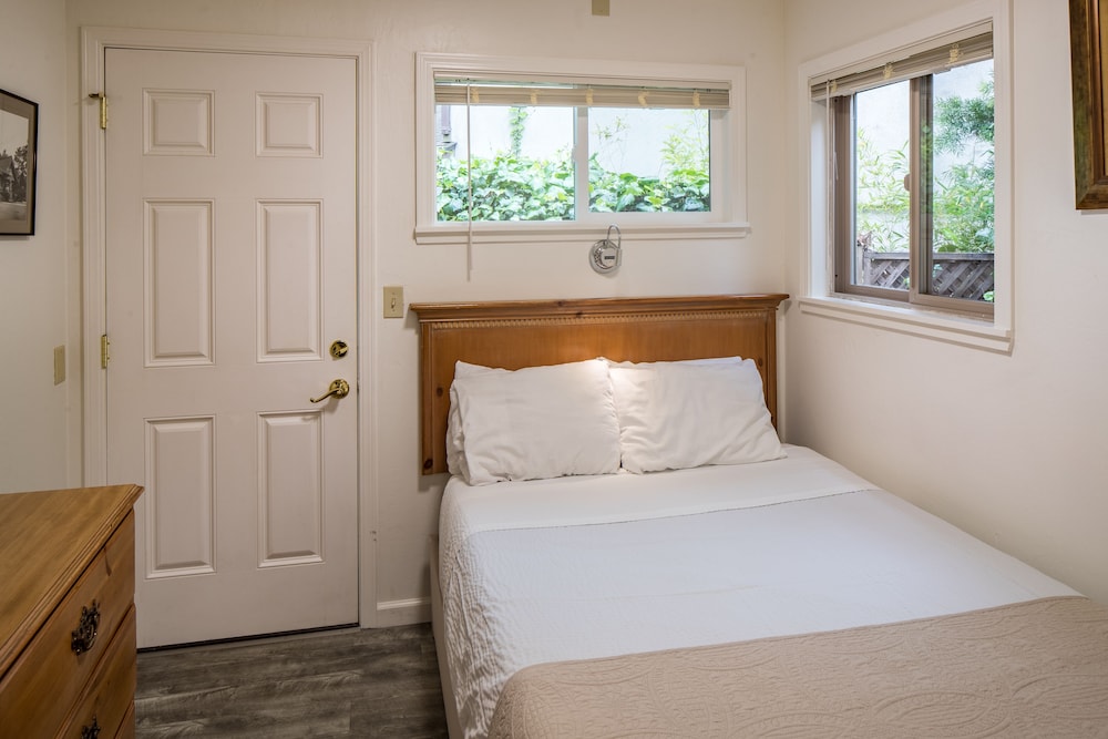Andril Fireplace Cottages - photo 10
