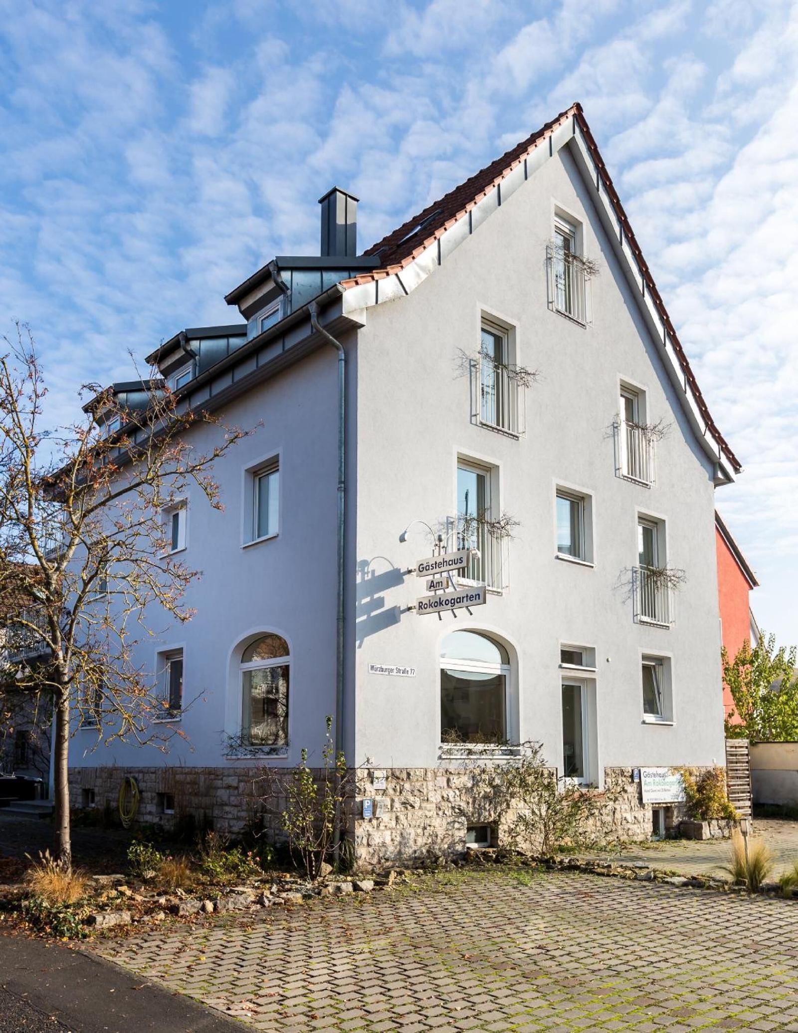 Hotel am Rokokogarten — Veitshochheim — photo 3