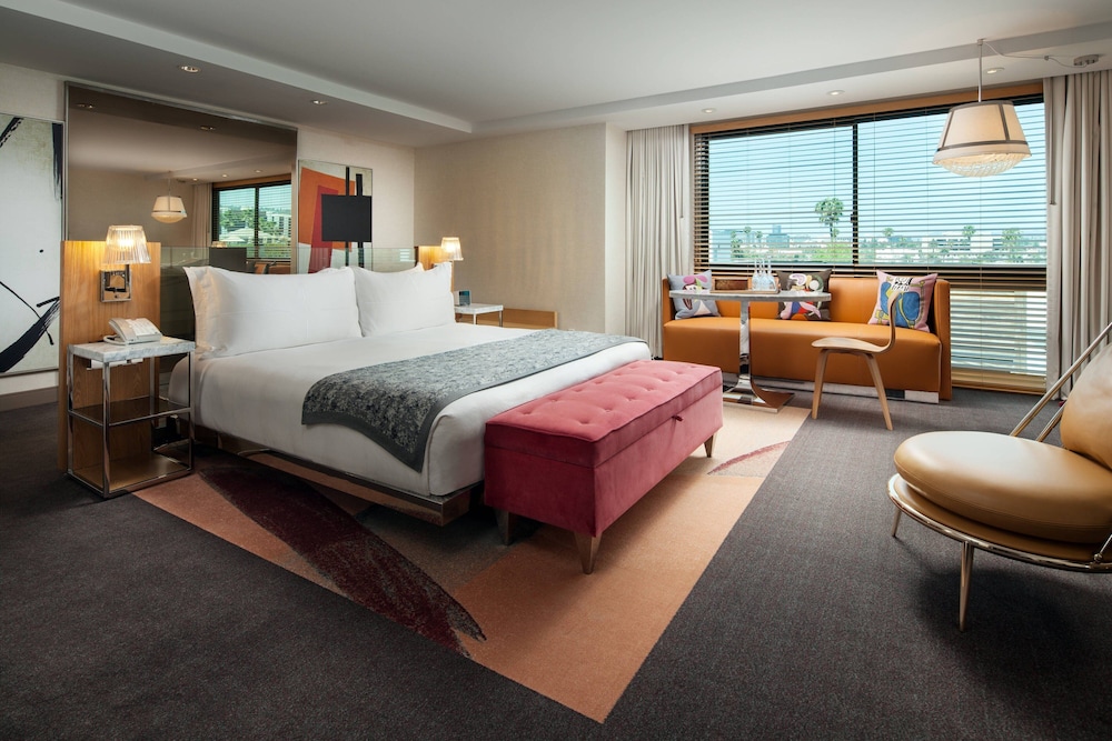 SLS Hotel a Luxury Collection Hotel Beverly Hills - photo 15