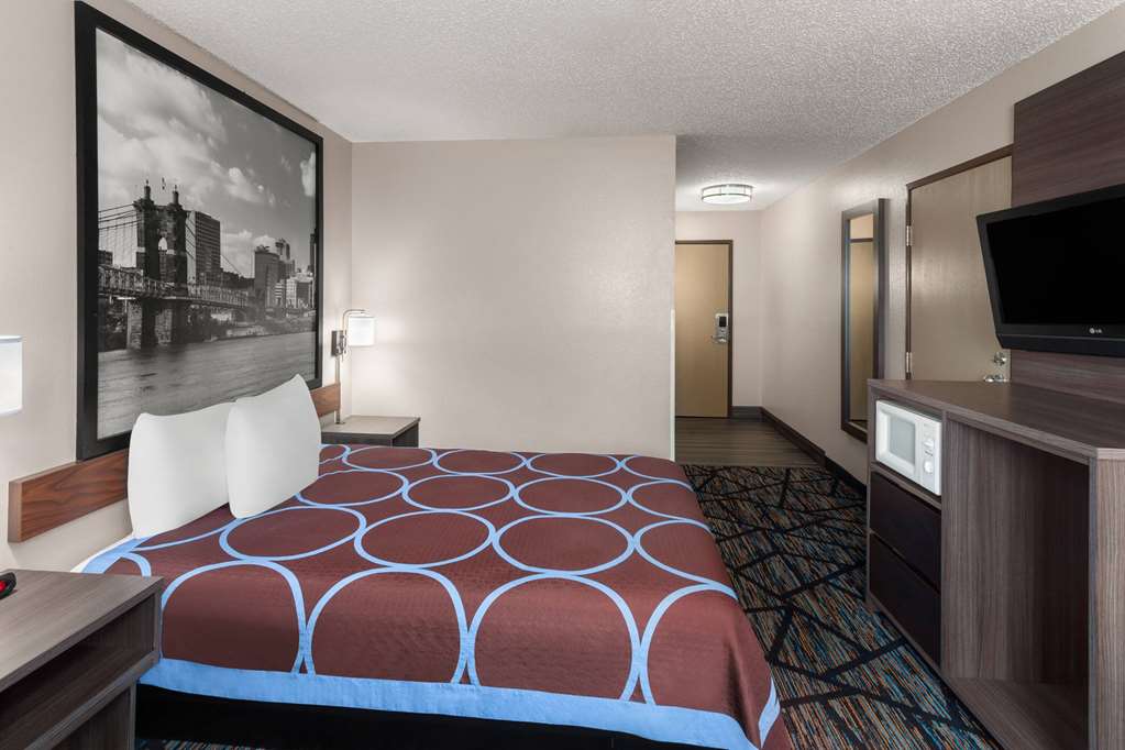 Super 8 by Wyndham Mt. Vernon - photo 18