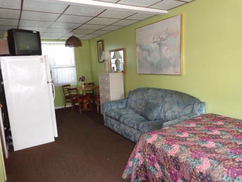 Fountain Motel - photo 8
