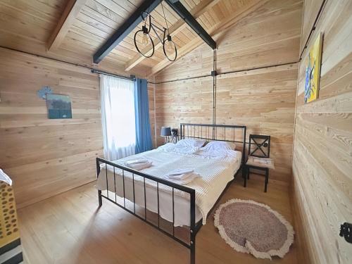 Eco Saguramo Chalet