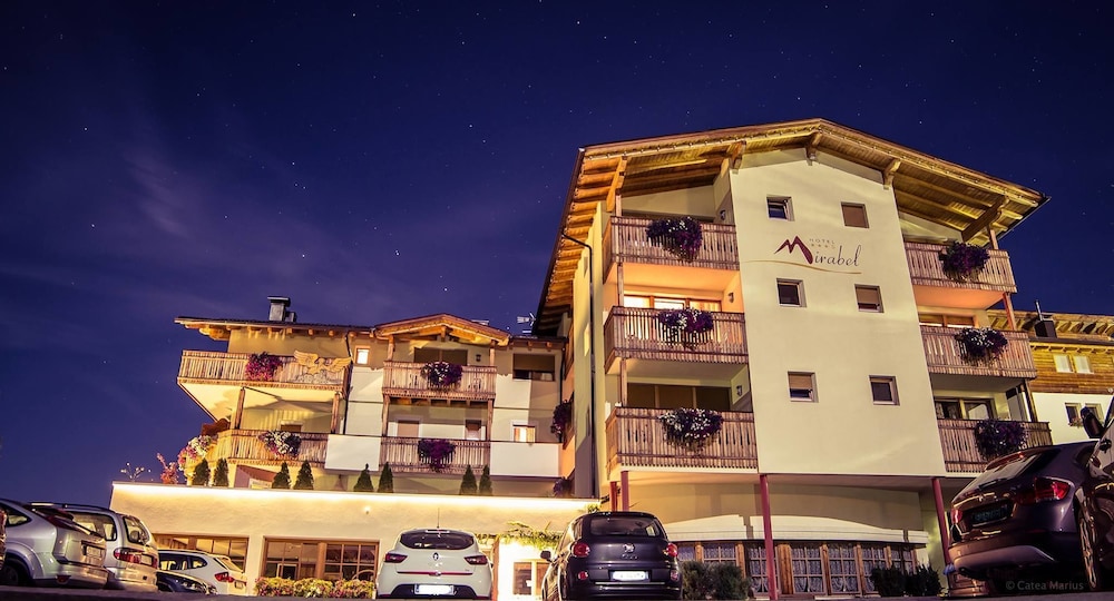 Hotel Mirabel — hotel in San Vigilio