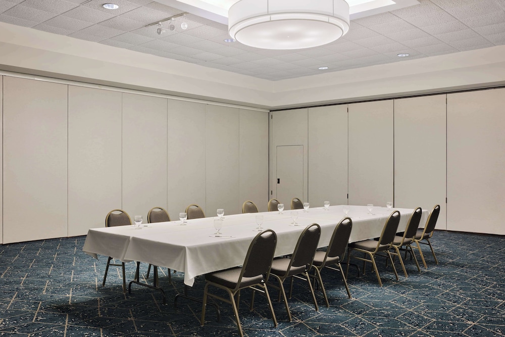 Hilton Garden Inn Champaign Urbana - photo 31