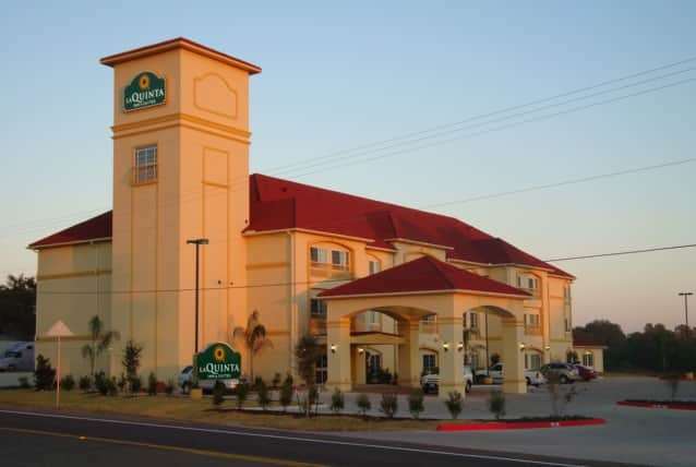 La Quinta Inn & Suites by Wyndham Fairfield TX - photo 2