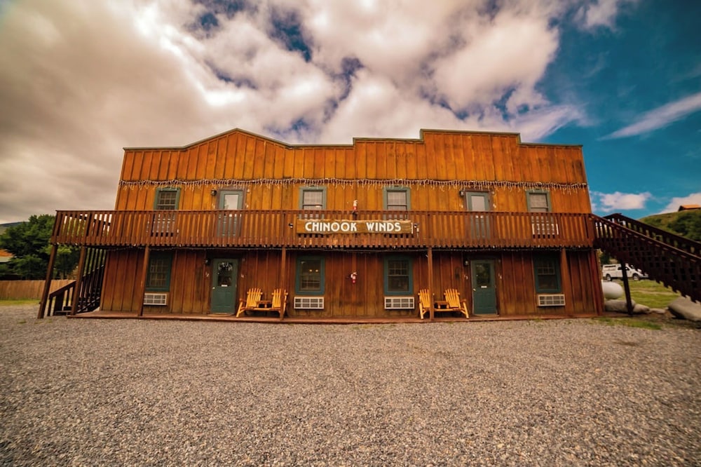 Chinook Winds Motel - photo 179