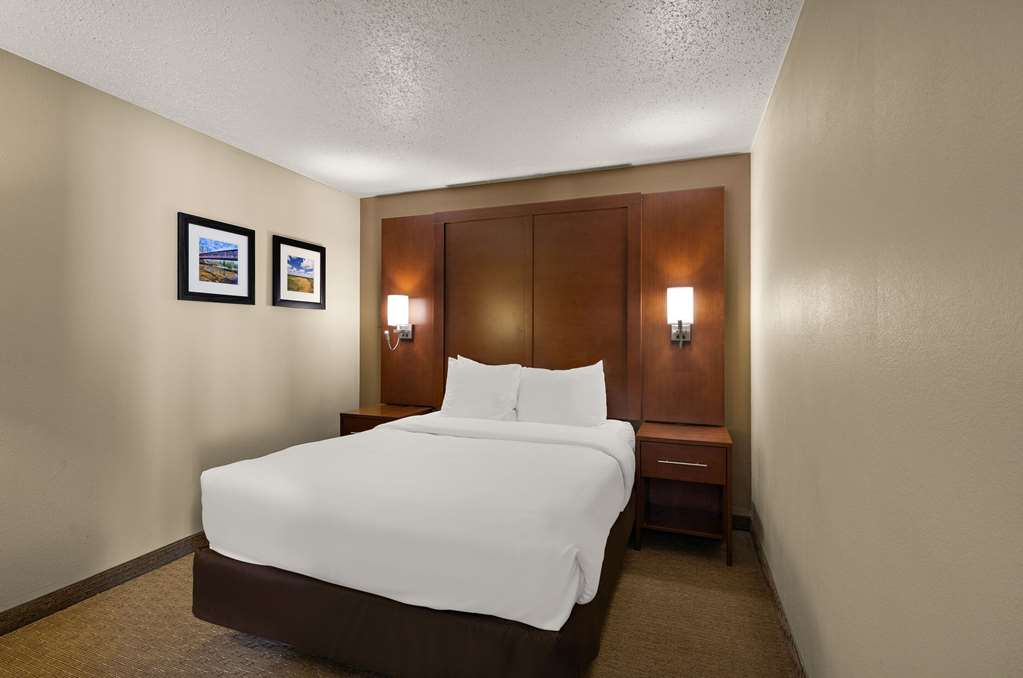 Comfort Inn Near Ouabache State Park - photo 51