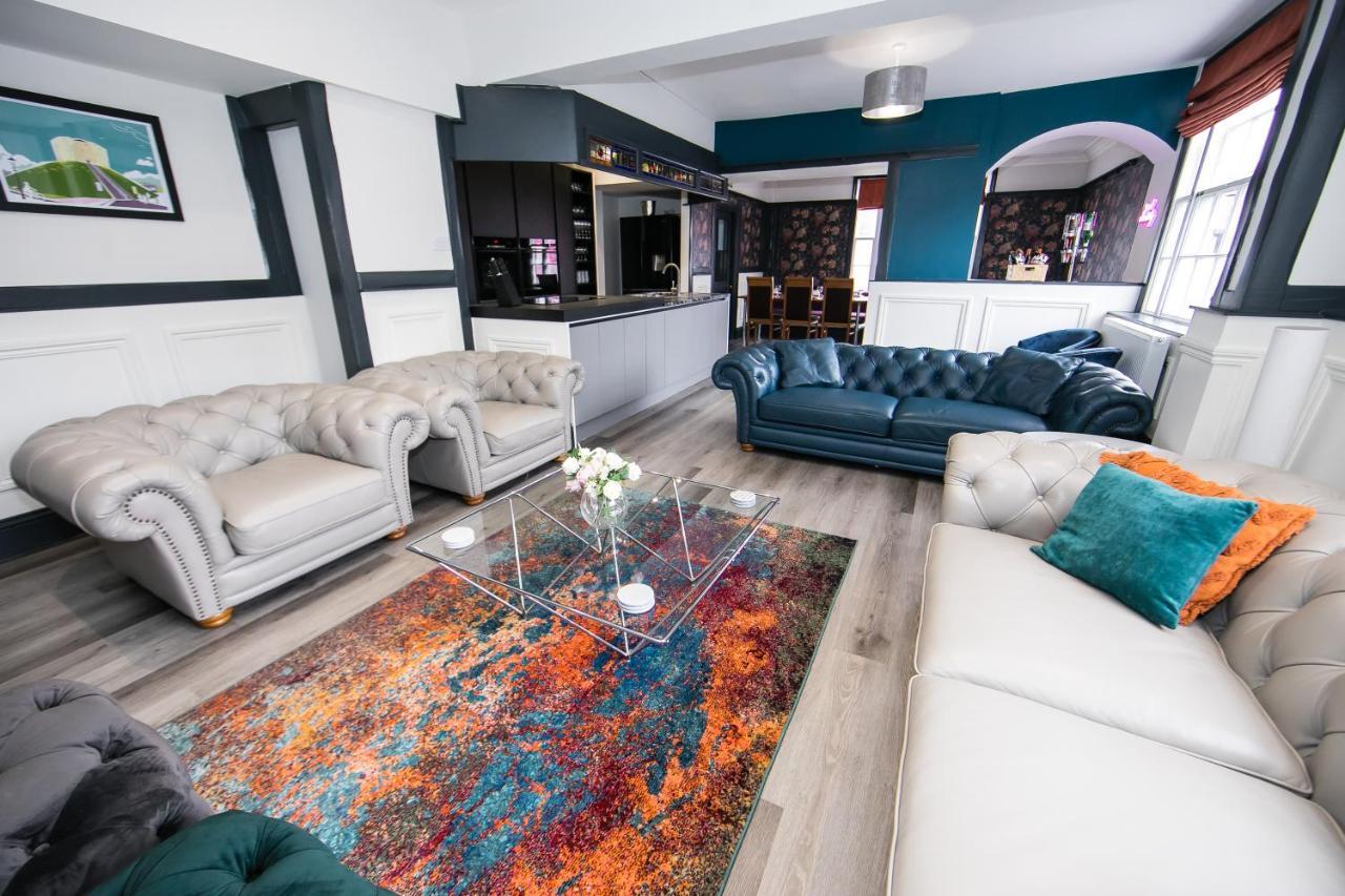 The Woolpack York Unforgettable Group Getaway in Central York — 4-Star Luxury Hotel in York, United Kingdom