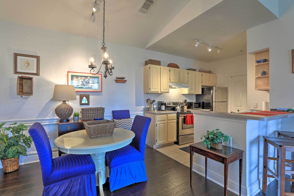 Resort Style Condo with Pool 6 Mi to Magic Kingdom - photo 3
