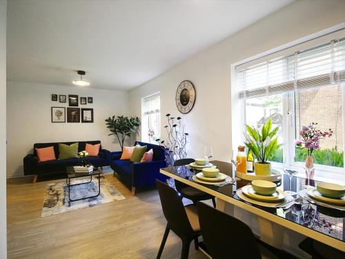 2Bdr Flat Rg1 Free Open Parking