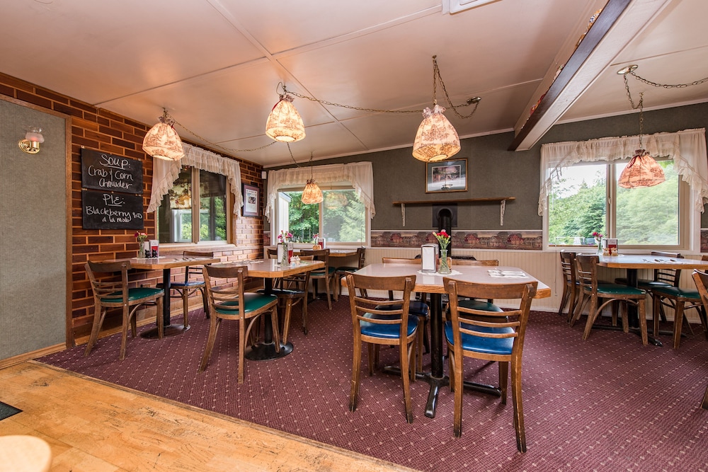 Emerald Valley Inn - photo 58