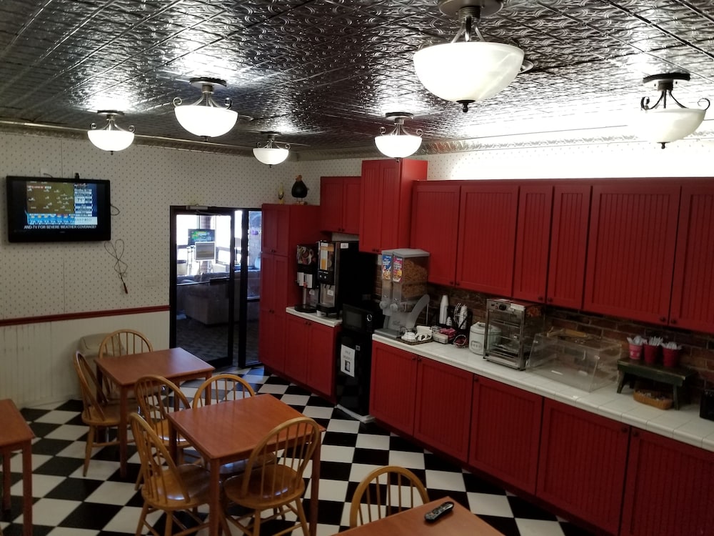 Prairie Inn - photo 23