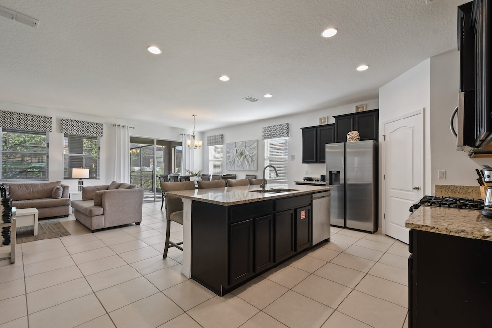 Elegant 7bed 5.5bath Pool Villa at Solterra Resort - photo 60