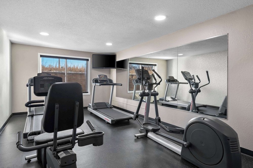 Country Inn & Suites by Radisson Coon Rapids MN - photo 63