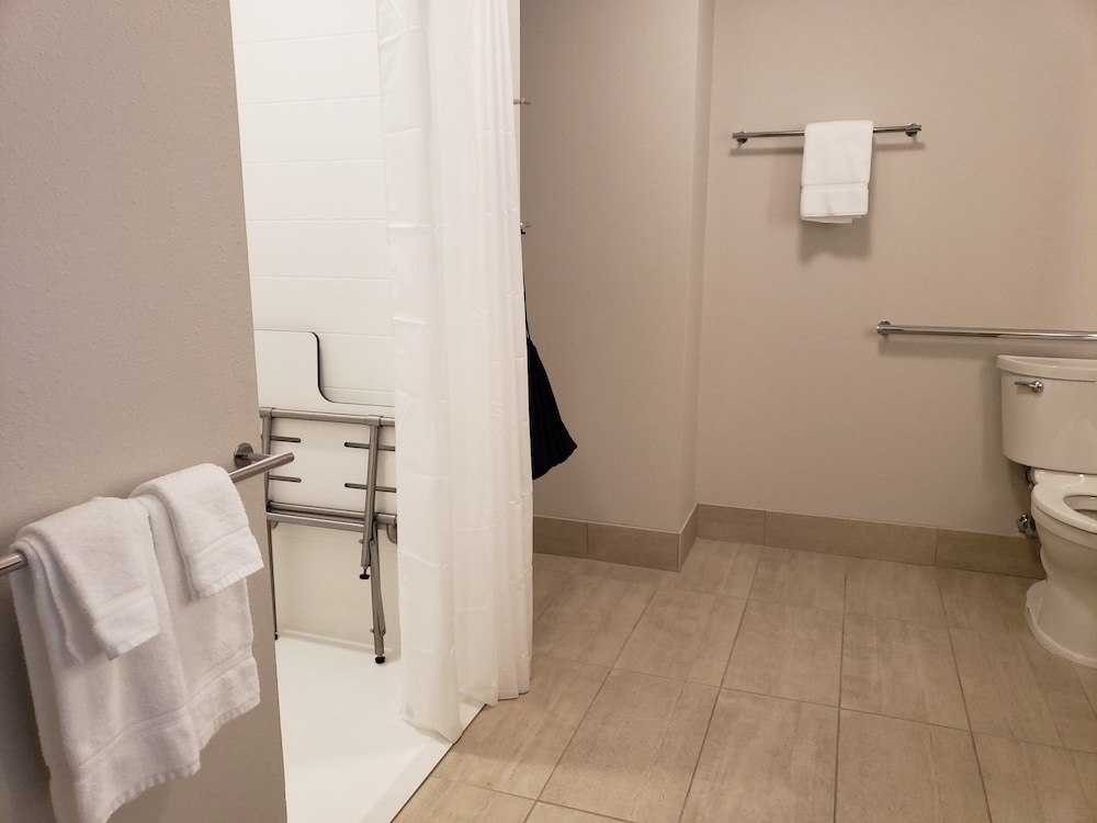Holiday Inn Express & Suites Brigham City North Utah by IHG - photo 22