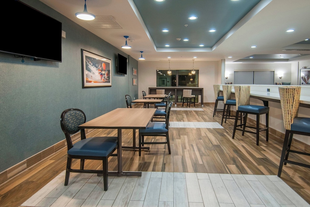 TownePlace Suites by Marriott Vidalia Riverfront - photo 44