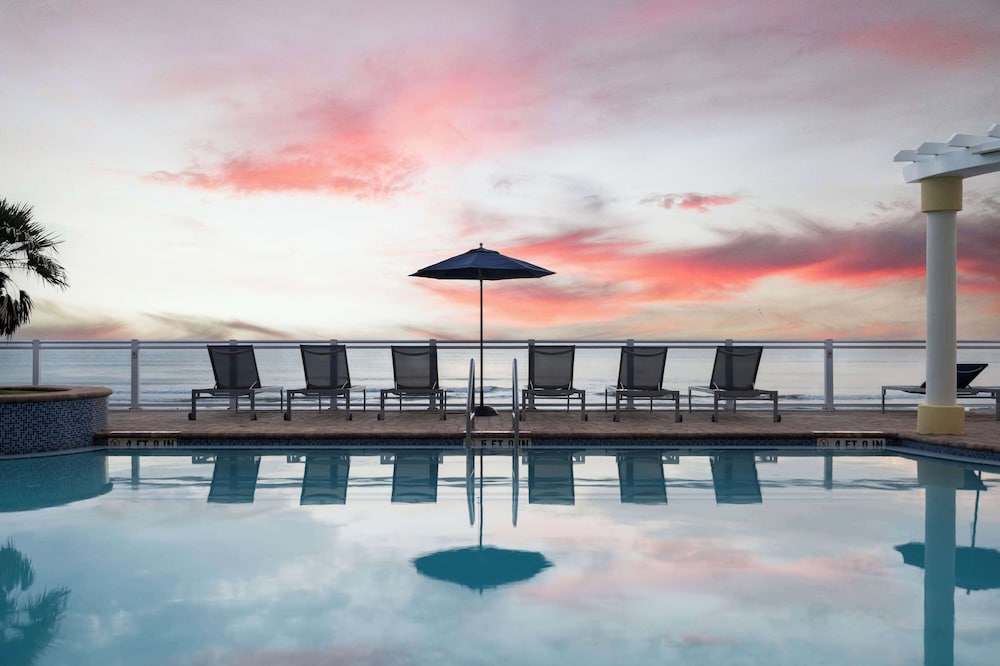 Hilton Garden Inn Daytona Beach Oceanfront - photo 37