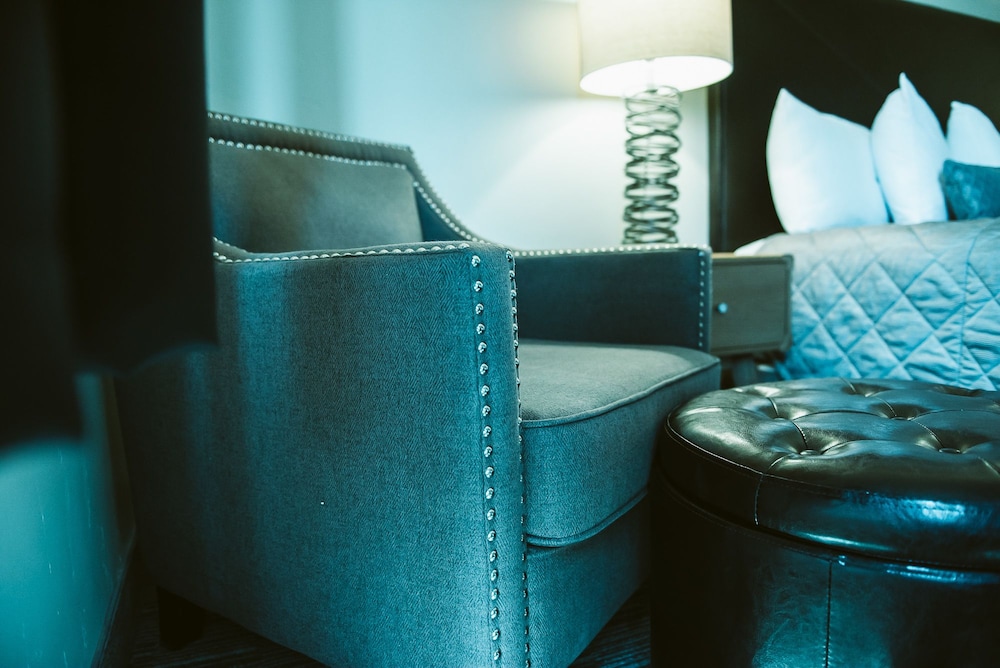 Silver Creek Hotel - photo 3