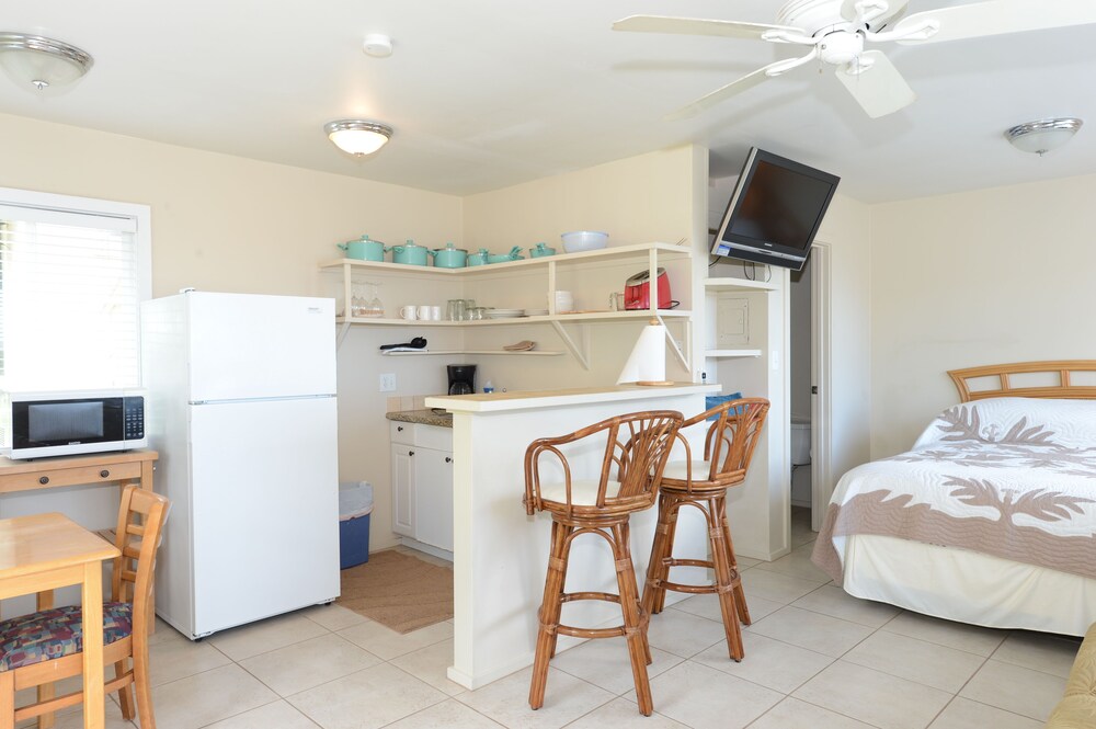 Waimanalo Beach Cottages - photo 11