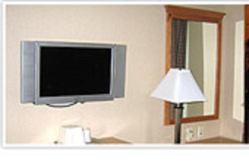 Atlantic Motor Inn - photo 5
