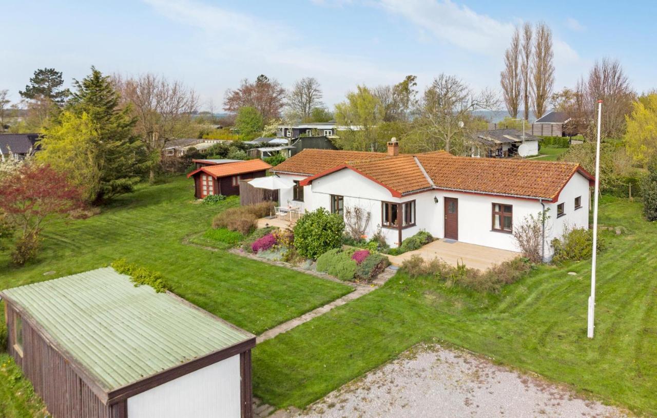 Beautiful Home In Stege With Wifi — 4-Star Luxury Hotel in Stege, Denmark