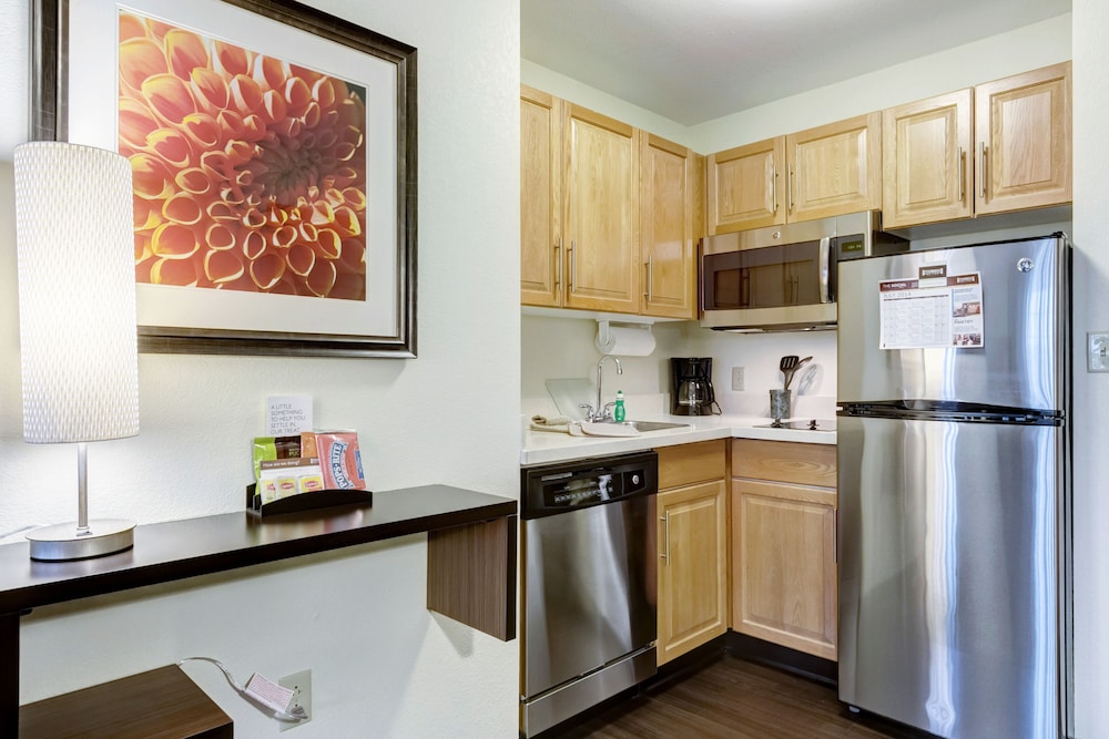 Staybridge Suites O'Fallon Chesterfield by IHG - photo 44