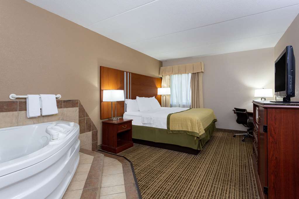 Baymont by Wyndham Elkhart - photo 29