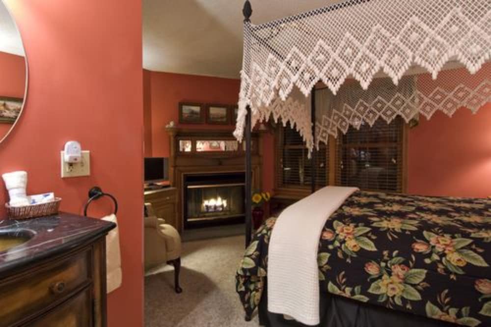 Inn at Ellis River - photo 18