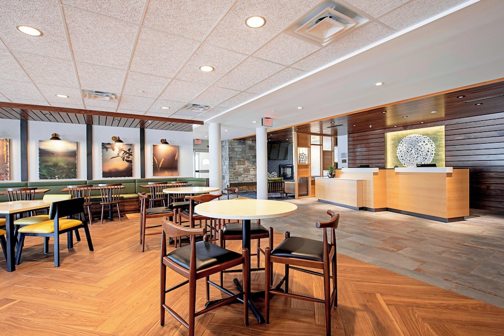 Fairfield Inn & Suites by Marriott Duluth Waterfront - photo 3