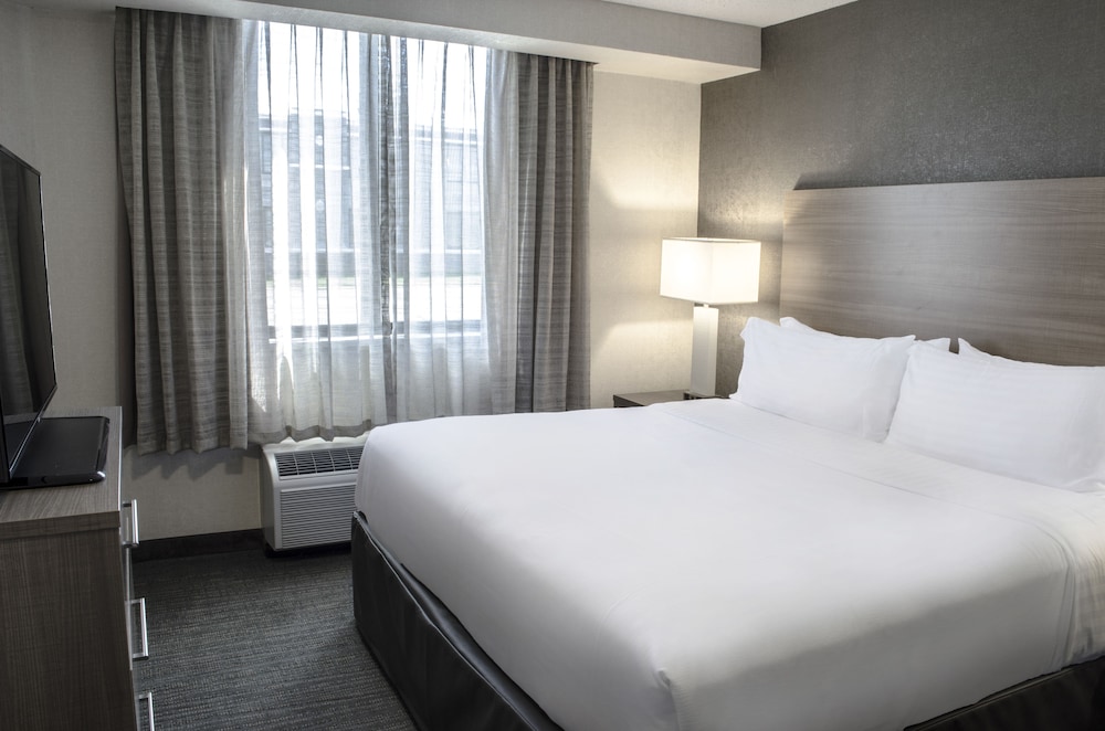 Holiday Inn Fargo by IHG - photo 10