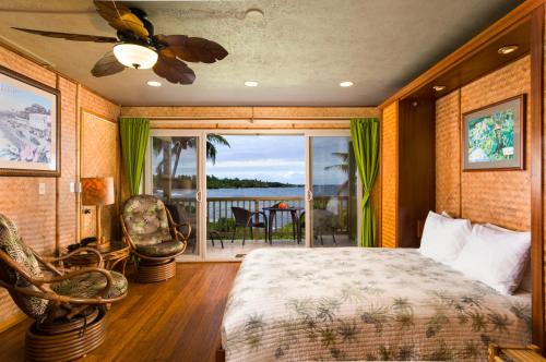 Hana Kai Maui #2 Popolana Oceanfront studio — 4-Star Luxury Hotel in Hana, United States