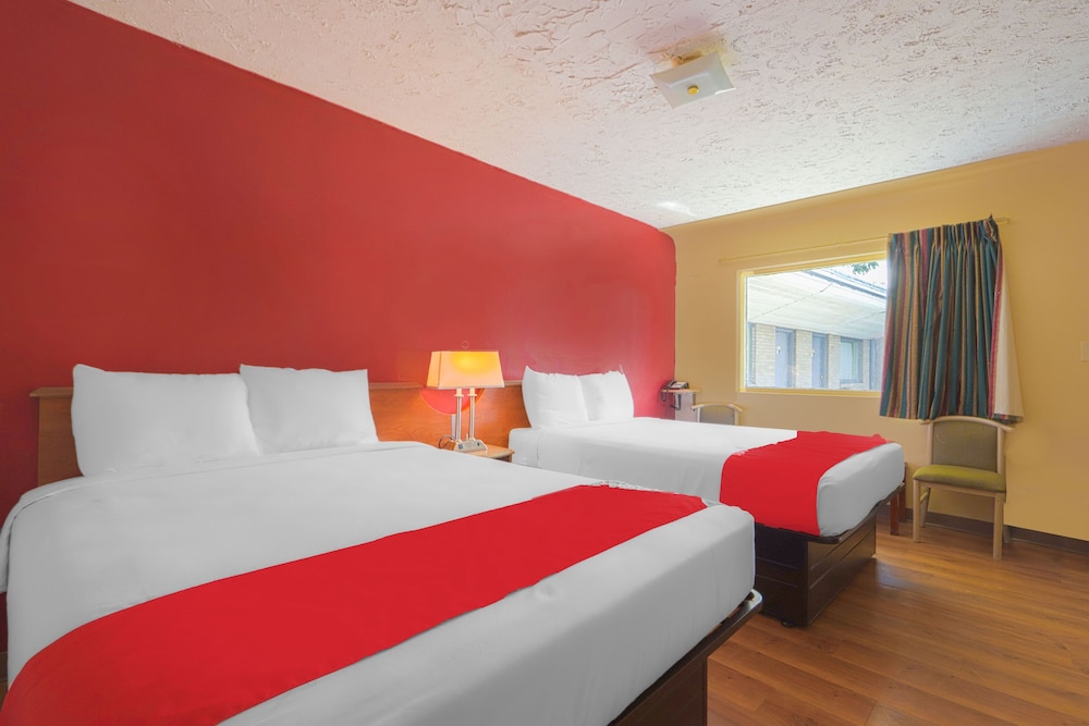 OYO Hotel North Lima OH Boardman - photo 13