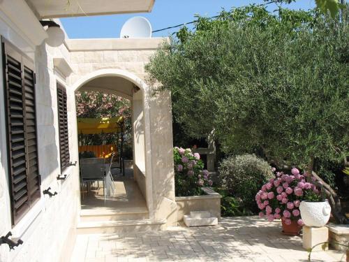 Holiday home Villa Spilla Three Bedroom Home with Terrace — 4-Star Luxury Hotel in Selca, Croatia