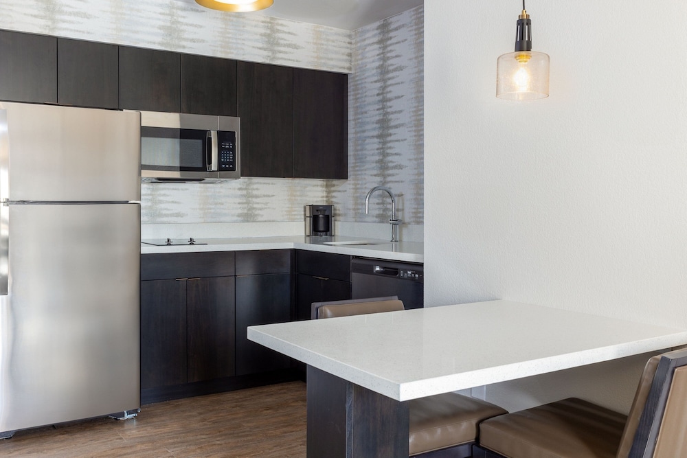 Residence Inn by Marriott Corona Riverside - photo 13