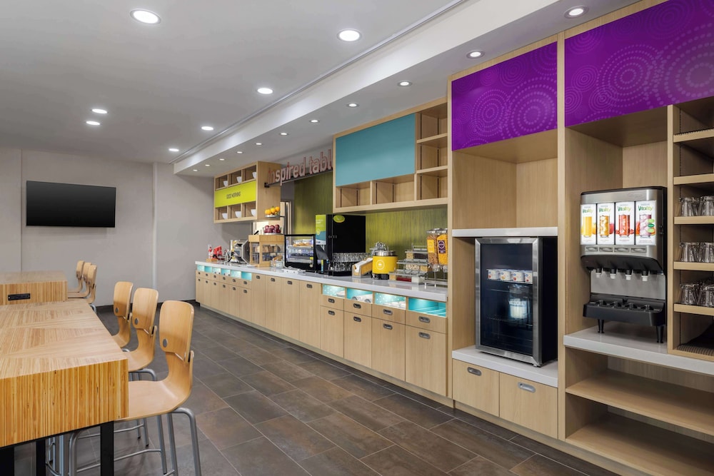 Home2 Suites By Hilton El Centro - photo 28