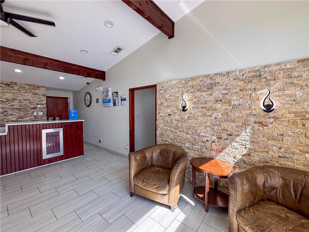 Spanish Trails Inn - photo 19