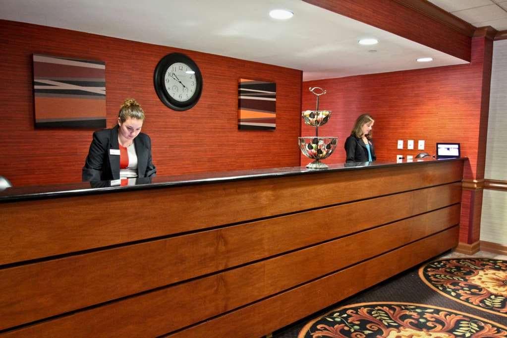 Radisson Hotel Rochester Airport - photo 16