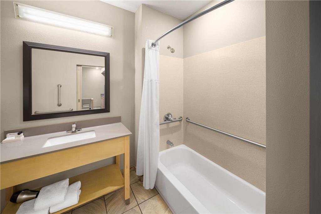 Stone Hill Norman Trademark Collection by Wyndham - photo 25