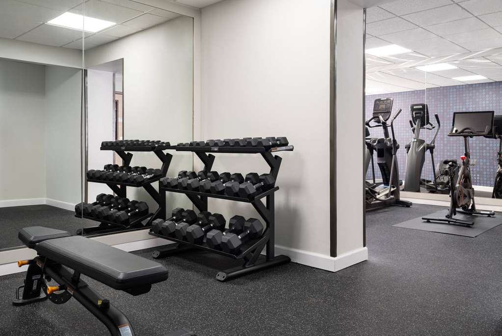 La Quinta Inn & Suites by Wyndham Knoxville Airport - photo 8