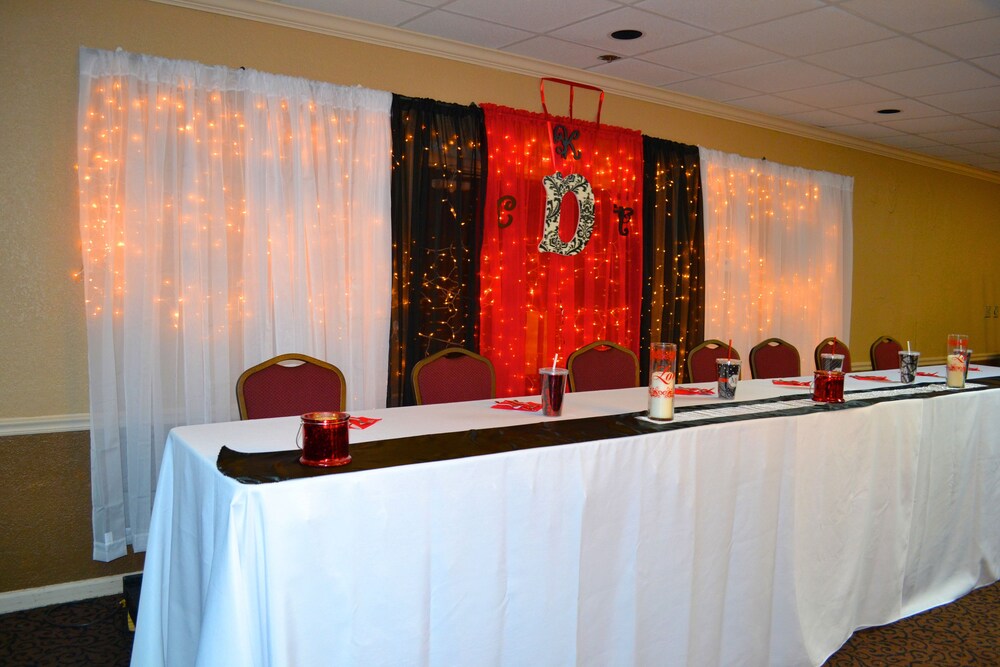 Suite Dreams Hotel - photo 48