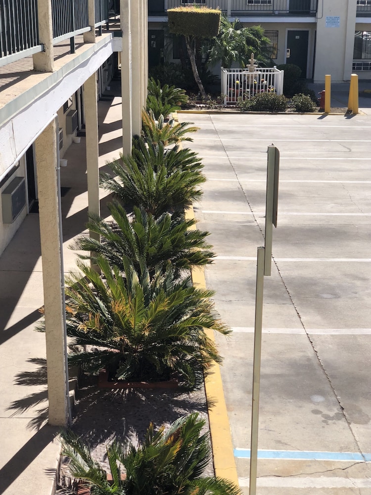 Anaheim National Inn - photo 120