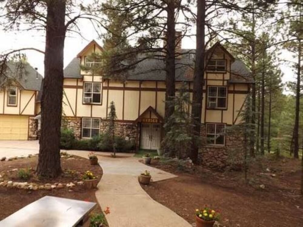 Arizona Mountain Inn and Cabins - photo 318