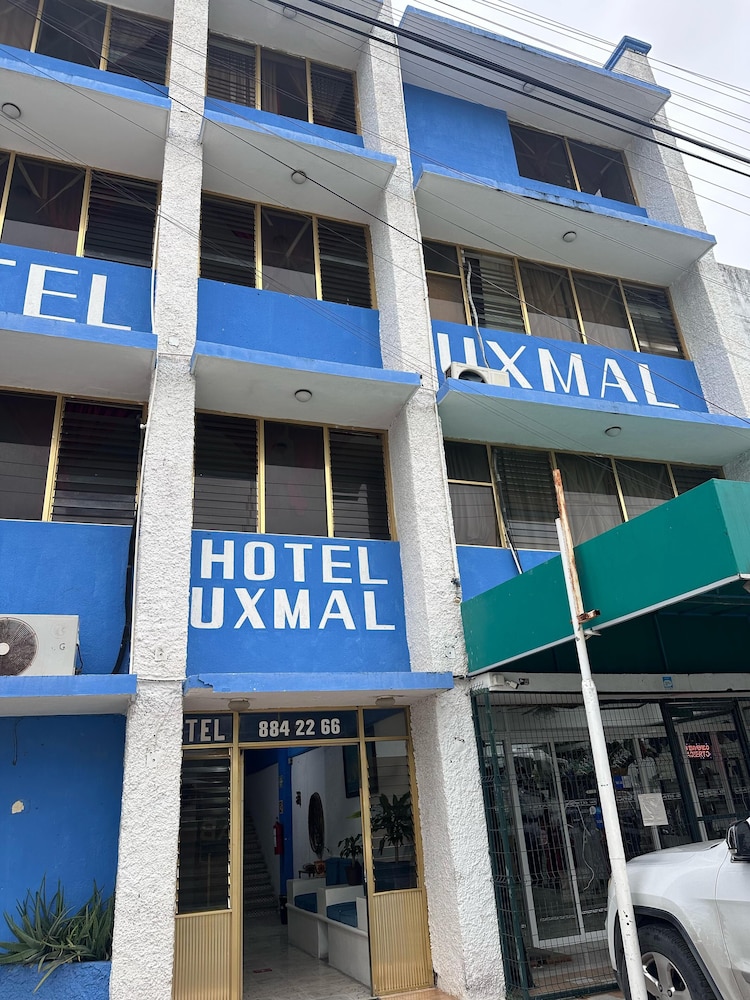 Hotel Uxmal in Cancun, Mexico