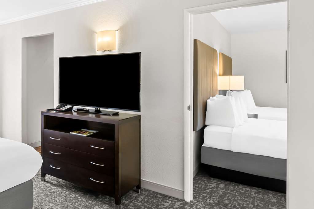 Best Western Garden Inn - photo 17