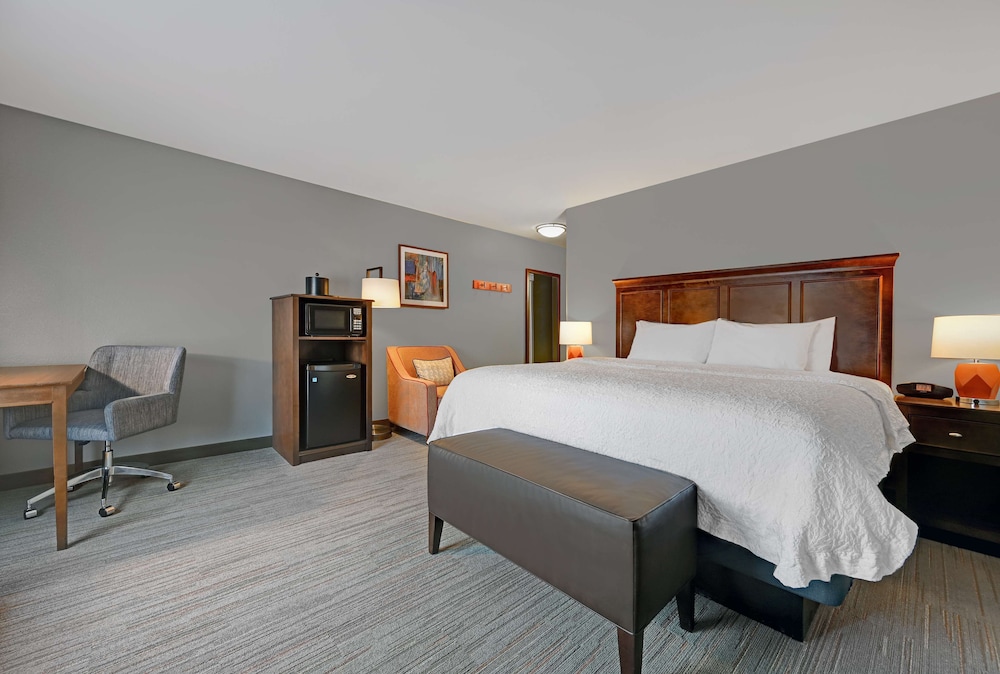 Hampton Inn Farmington - photo 10