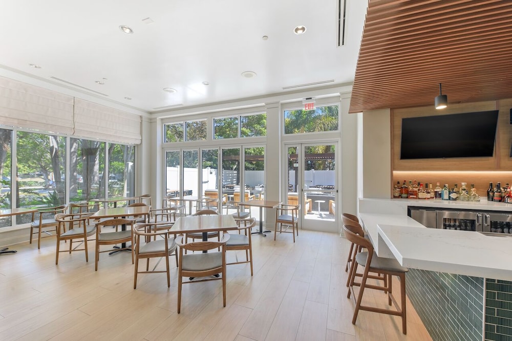 Hilton Garden Inn LAX El Segundo - photo 40
