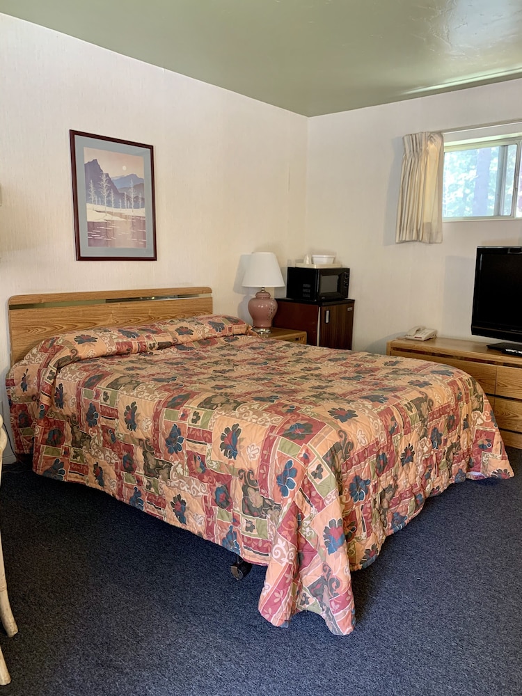 Stevenson's Inn - photo 8
