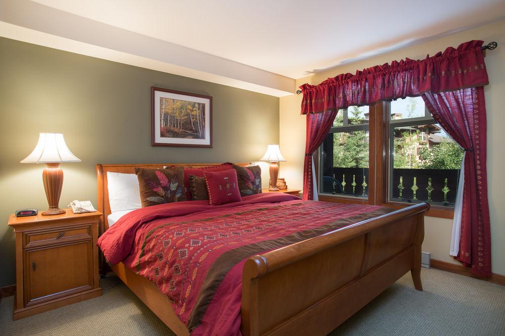 Condos At Solitude Village Hotel - photo 9
