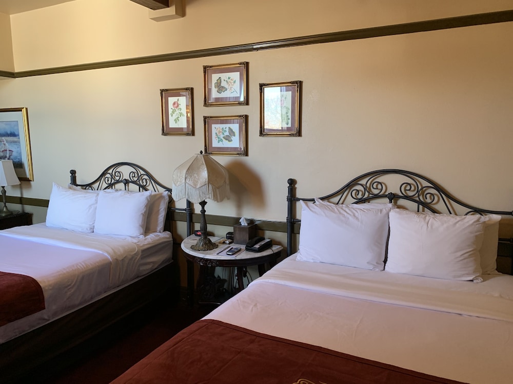 Stockyards Hotel - photo 11
